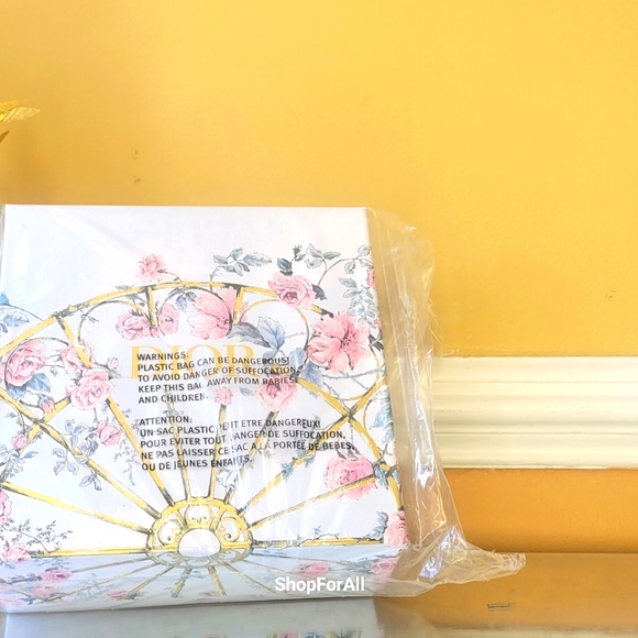 Dior - Picture 4 of 9